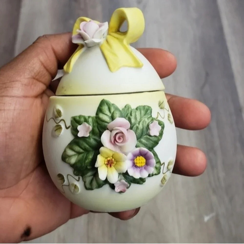 Vintage Lefton China Bisque Porcelain Egg
